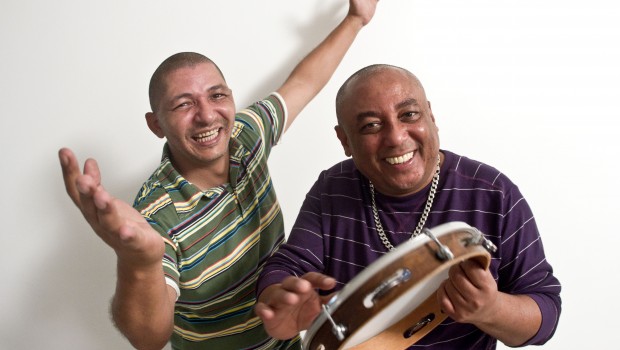 A dupla Caju e Castanha já ganhou Grammy Latino, tocou em Montreux, no Rock in Rio e no Lollapalooza (Foto: Reprodução)